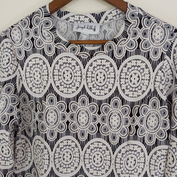 Joseph Ribkoff Blouse Style 193828 Size 12 - Picture 3 of 9